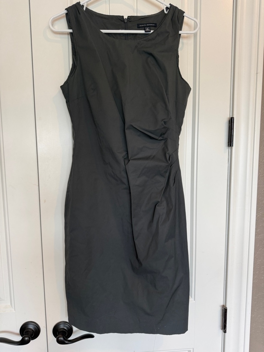 Banana Republic Dark Gray Sleeveless Sheath Midi Dress Stretch
